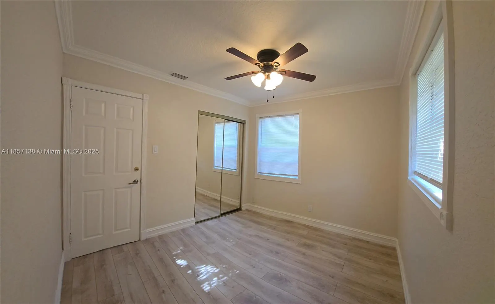 2317 NW 15th St
