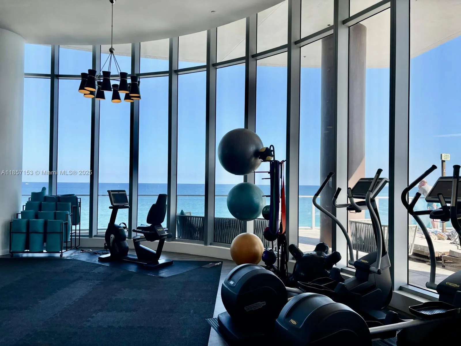 4111 S Ocean Dr, #2503