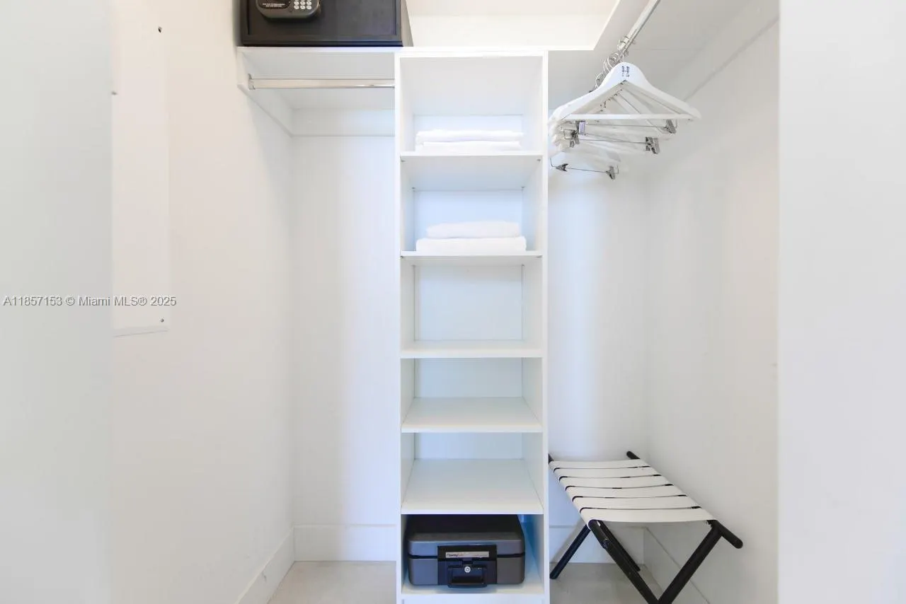 4111 S Ocean Dr, #2503