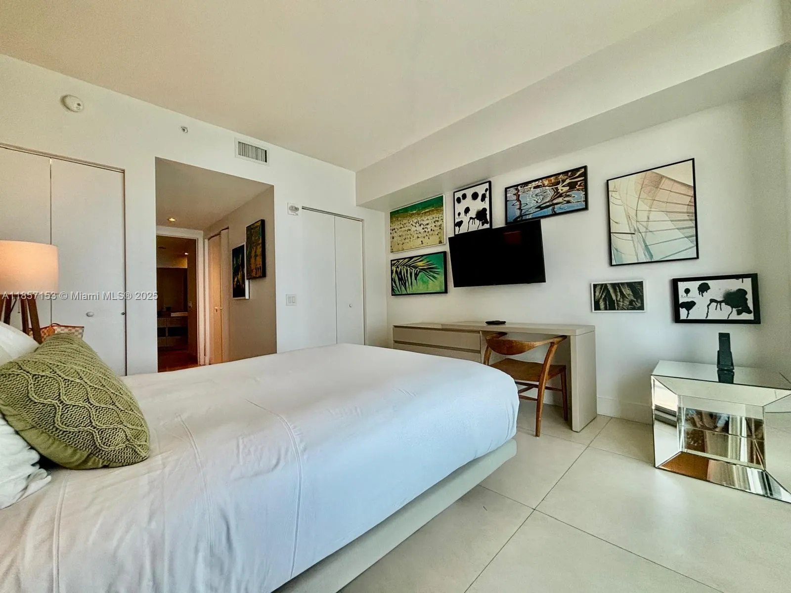 4111 S Ocean Dr, #2503