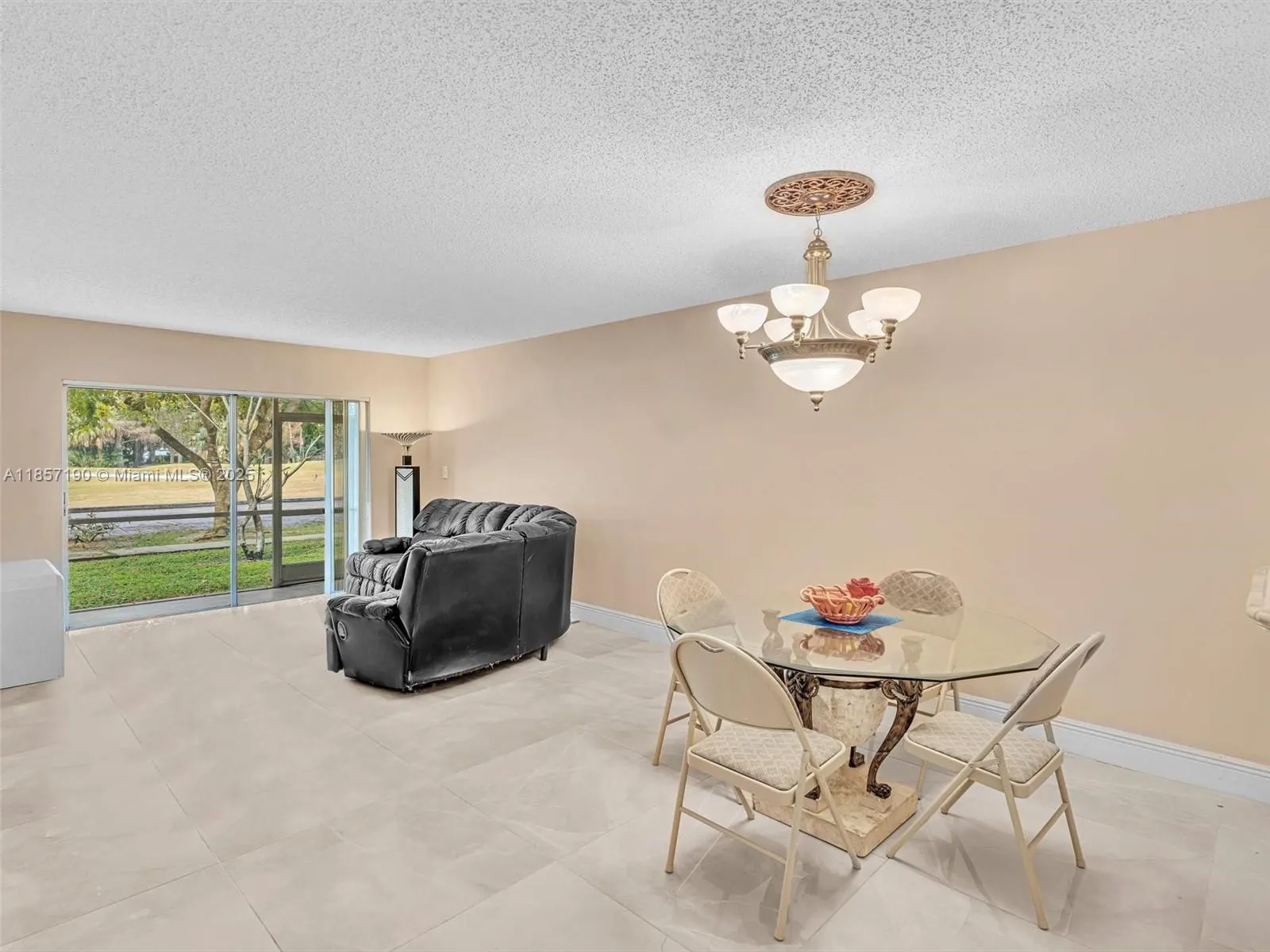 8400 Lagos De Campo Blvd, #103