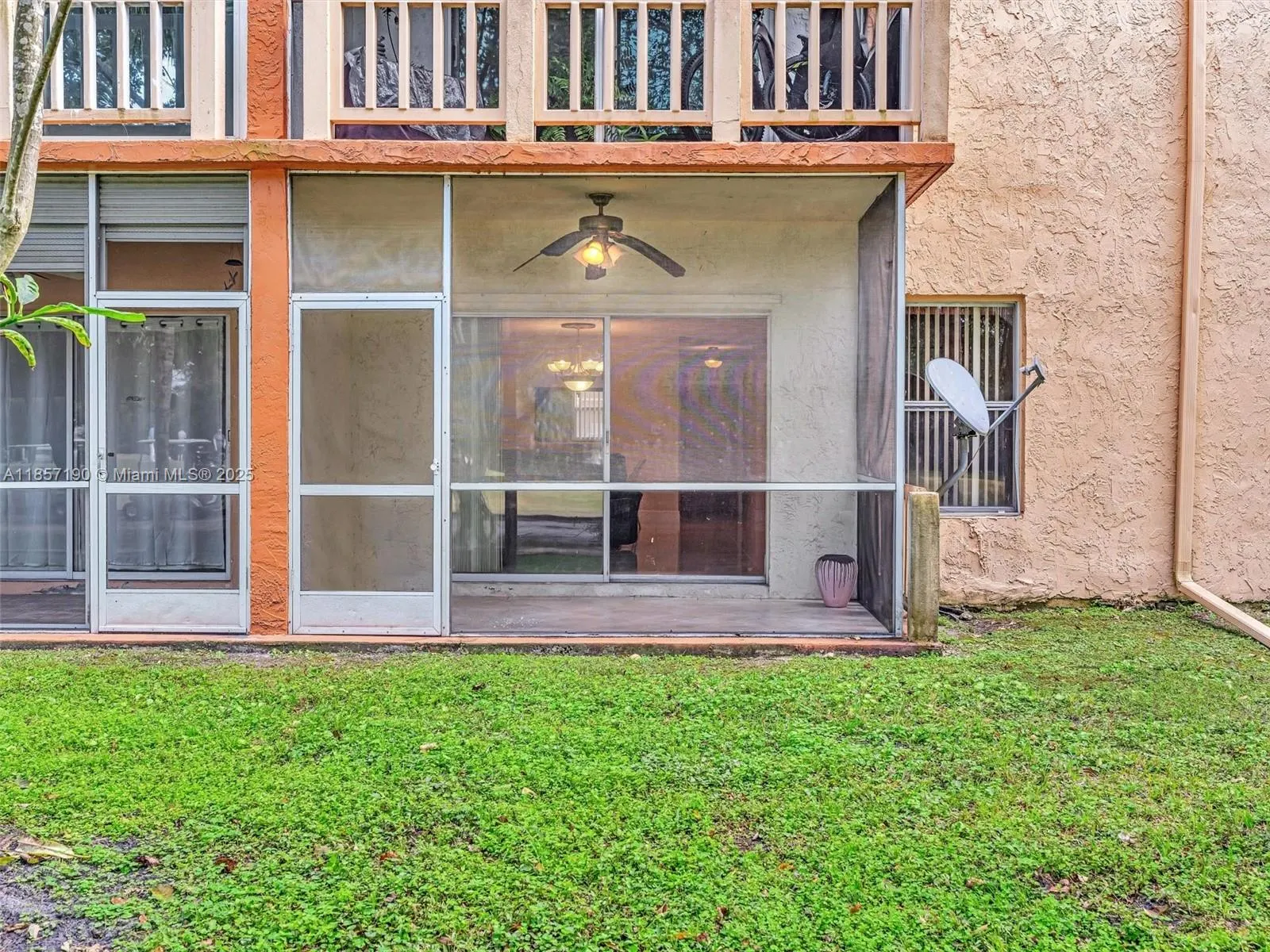 8400 Lagos De Campo Blvd, #103