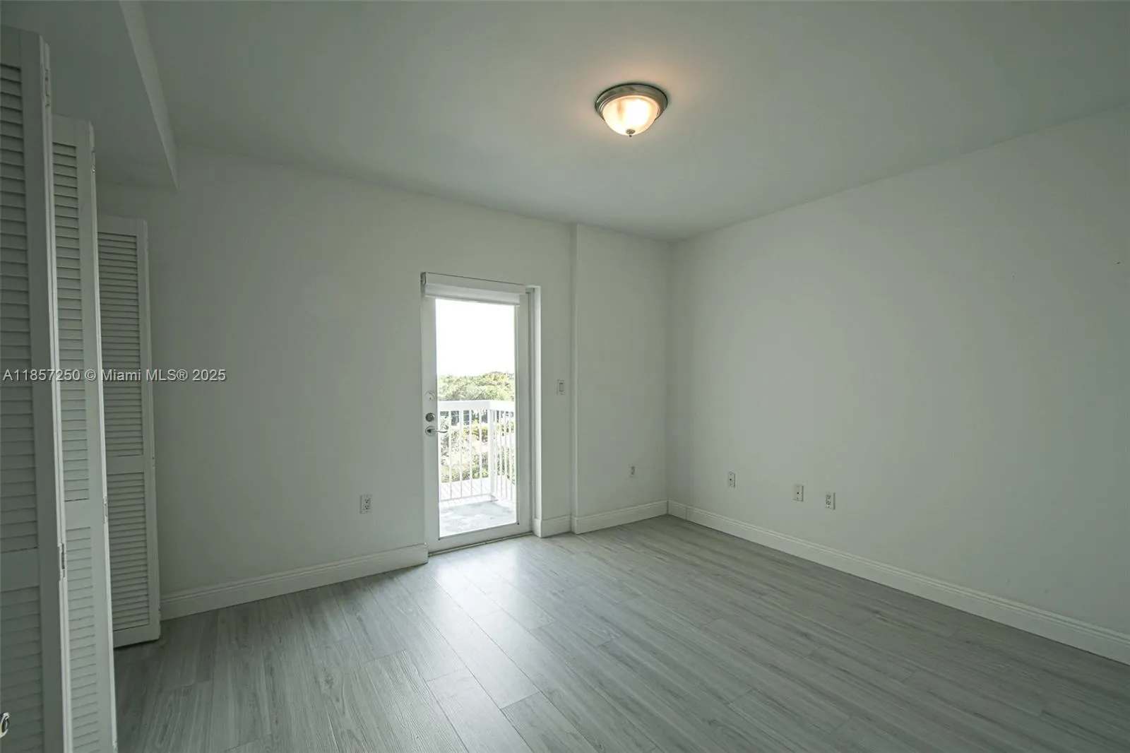 2740 SW 28th Ter, #603