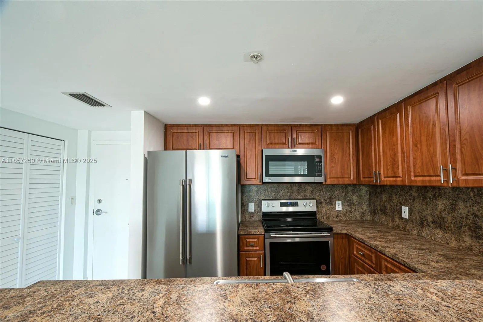 2740 SW 28th Ter, #603