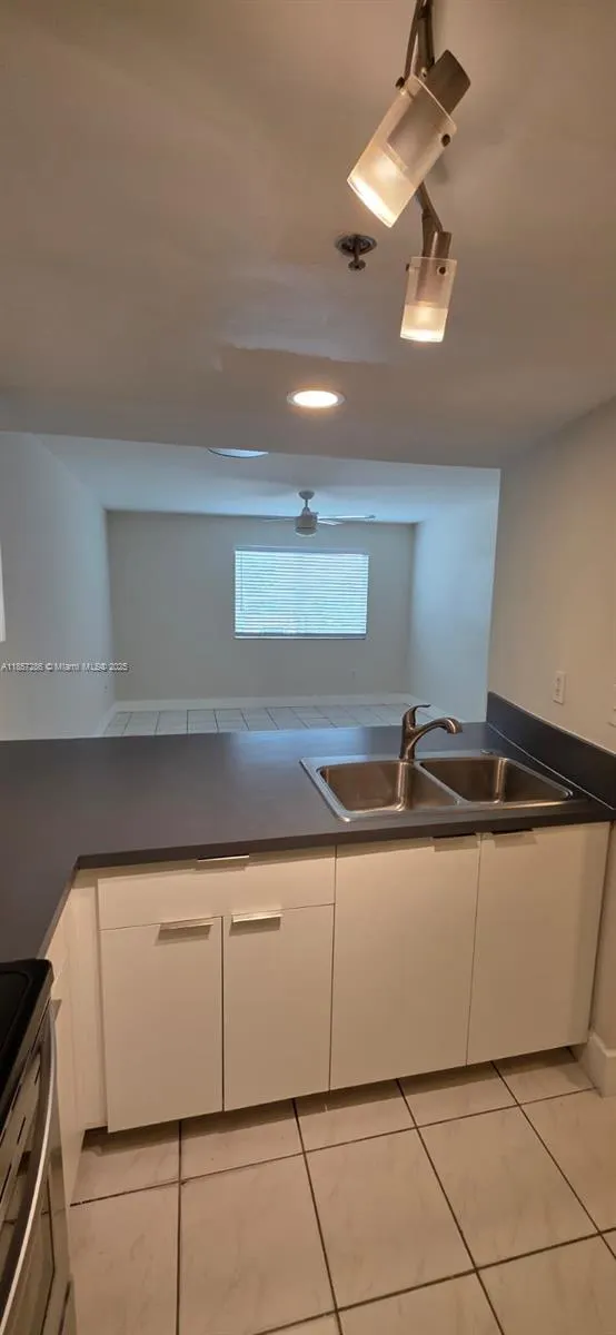 55 E 4th St, #104