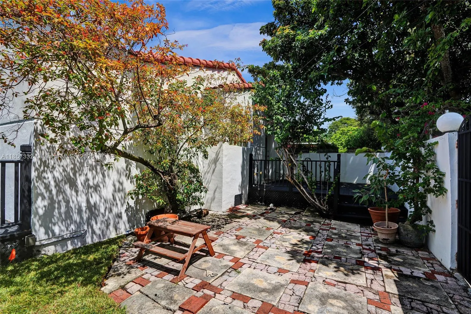 1077 Cortez St, #0