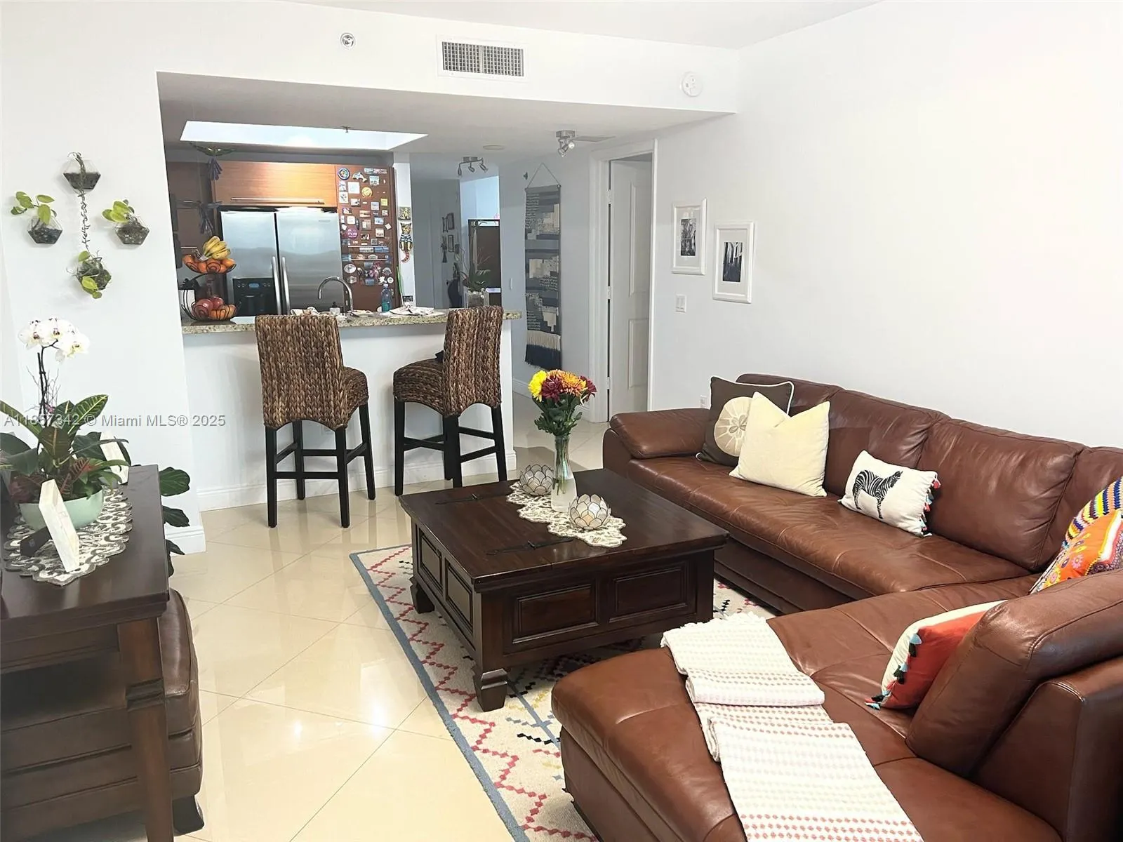 2681 N Flamingo Rd, #1202S