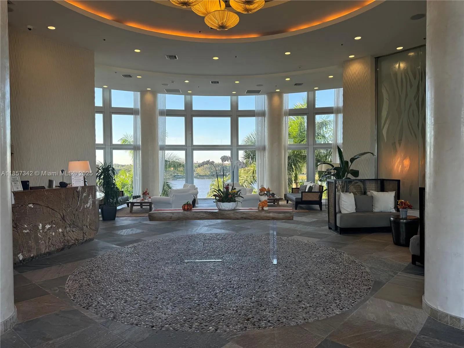 2681 N Flamingo Rd, #1202S