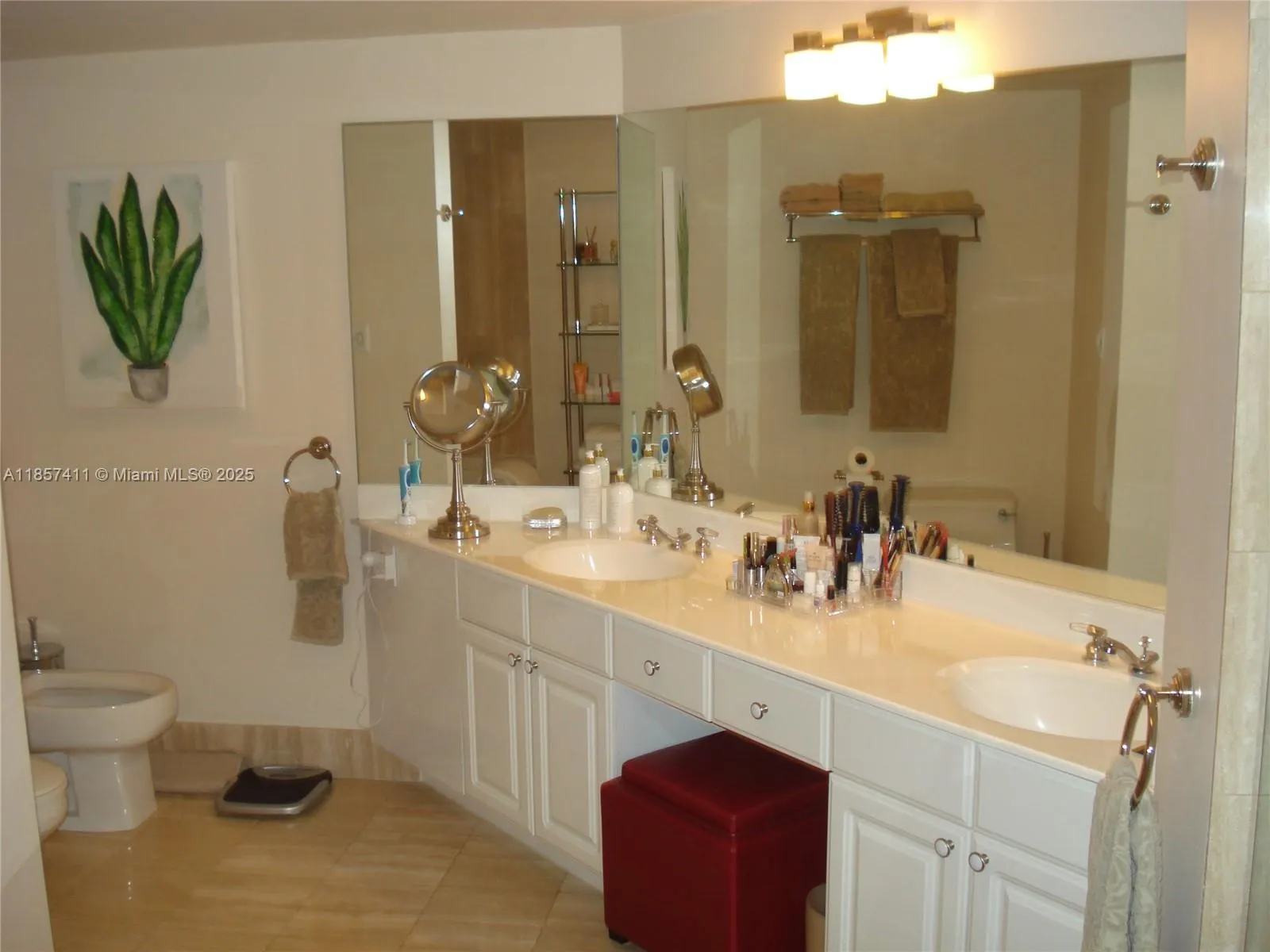 3600 YACHT CLUB DR, #1503