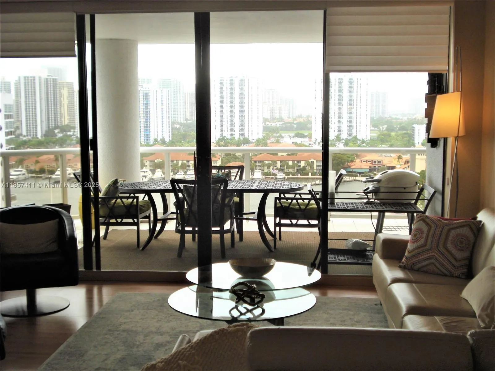 3600 YACHT CLUB DR, #1503