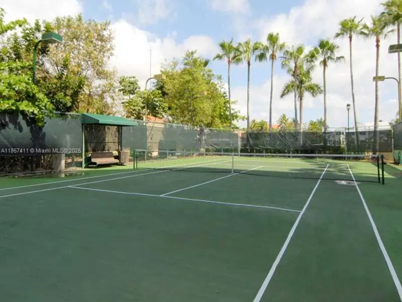 3600 YACHT CLUB DR, #1503