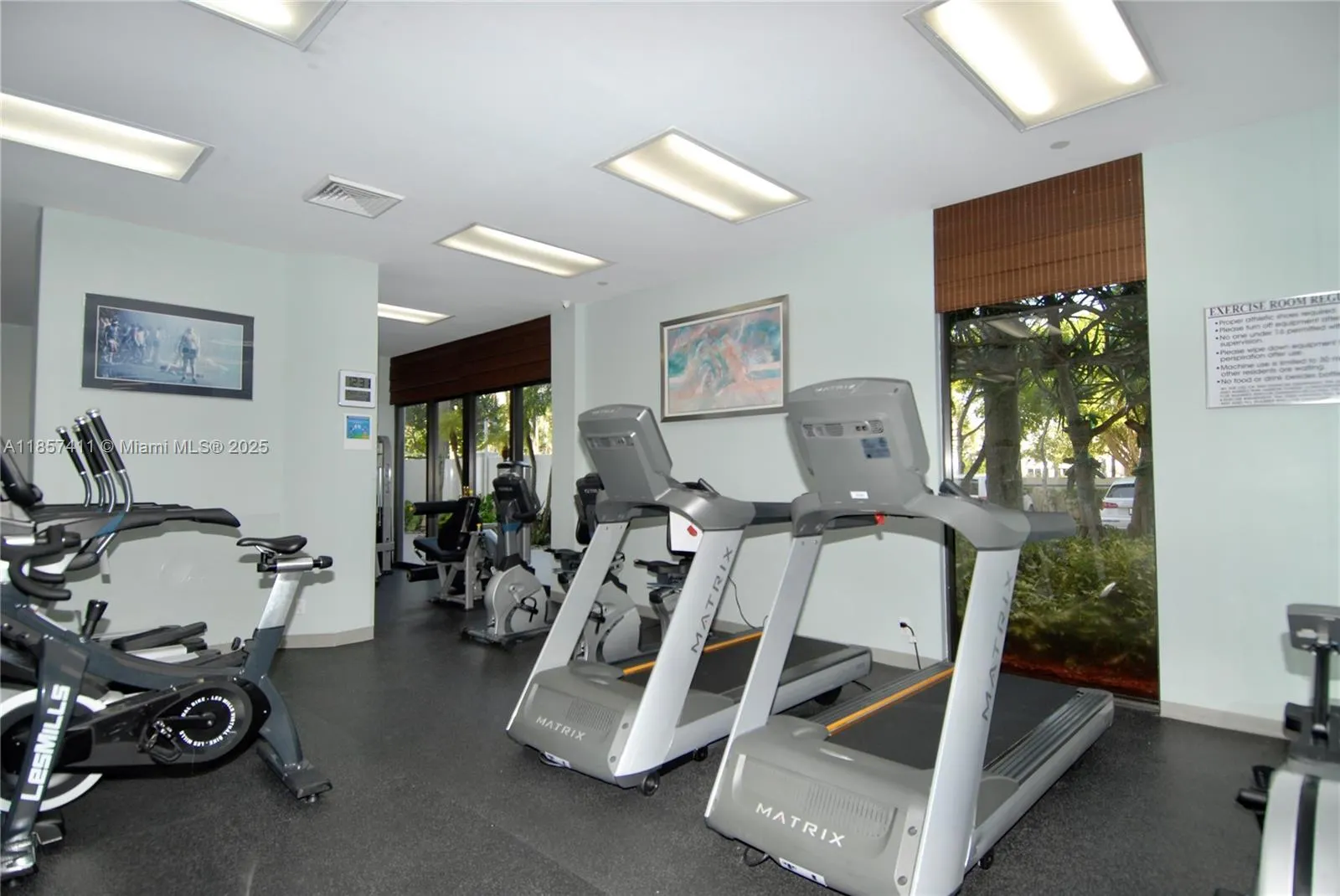 3600 YACHT CLUB DR, #1503