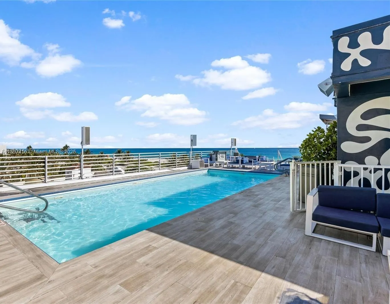 1060 Ocean Dr, #D309