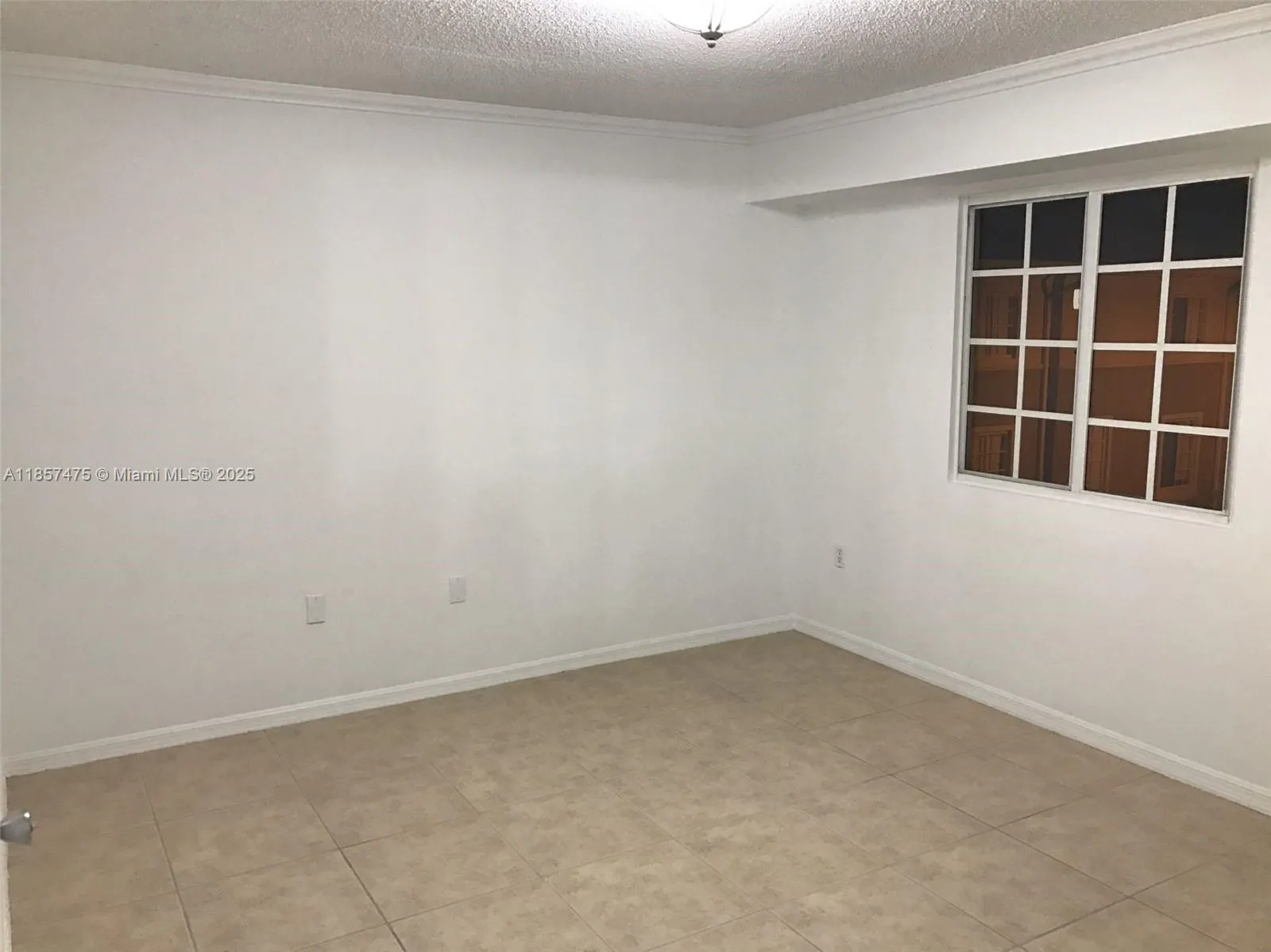 2821 NE 185th St, #408