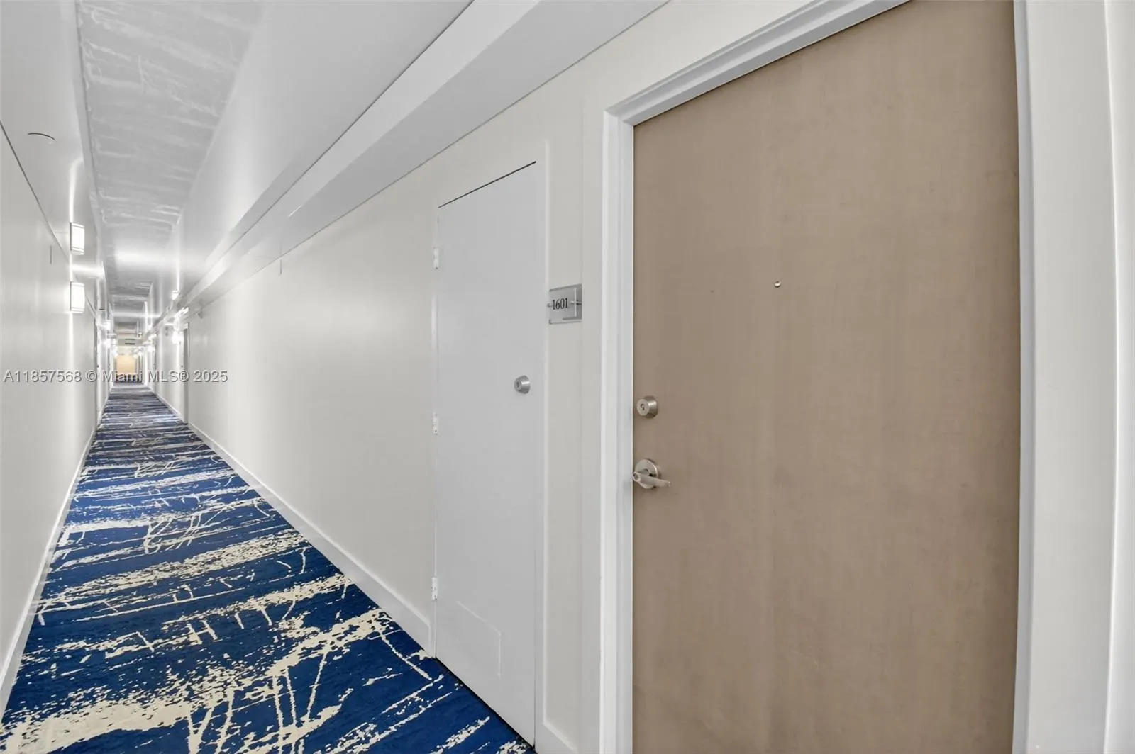 340 Sunset Dr, #1601