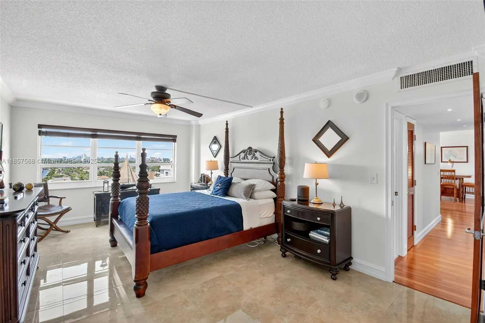 340 Sunset Dr, #1601