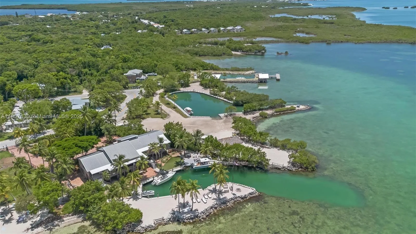 139 N Bay Harbor Dr