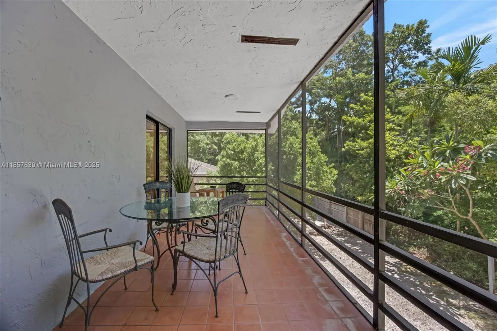 139 N Bay Harbor Dr