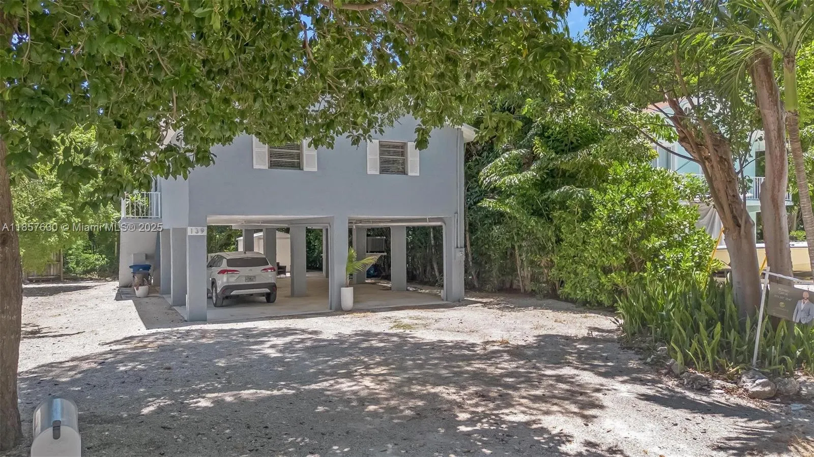 139 N Bay Harbor Dr
