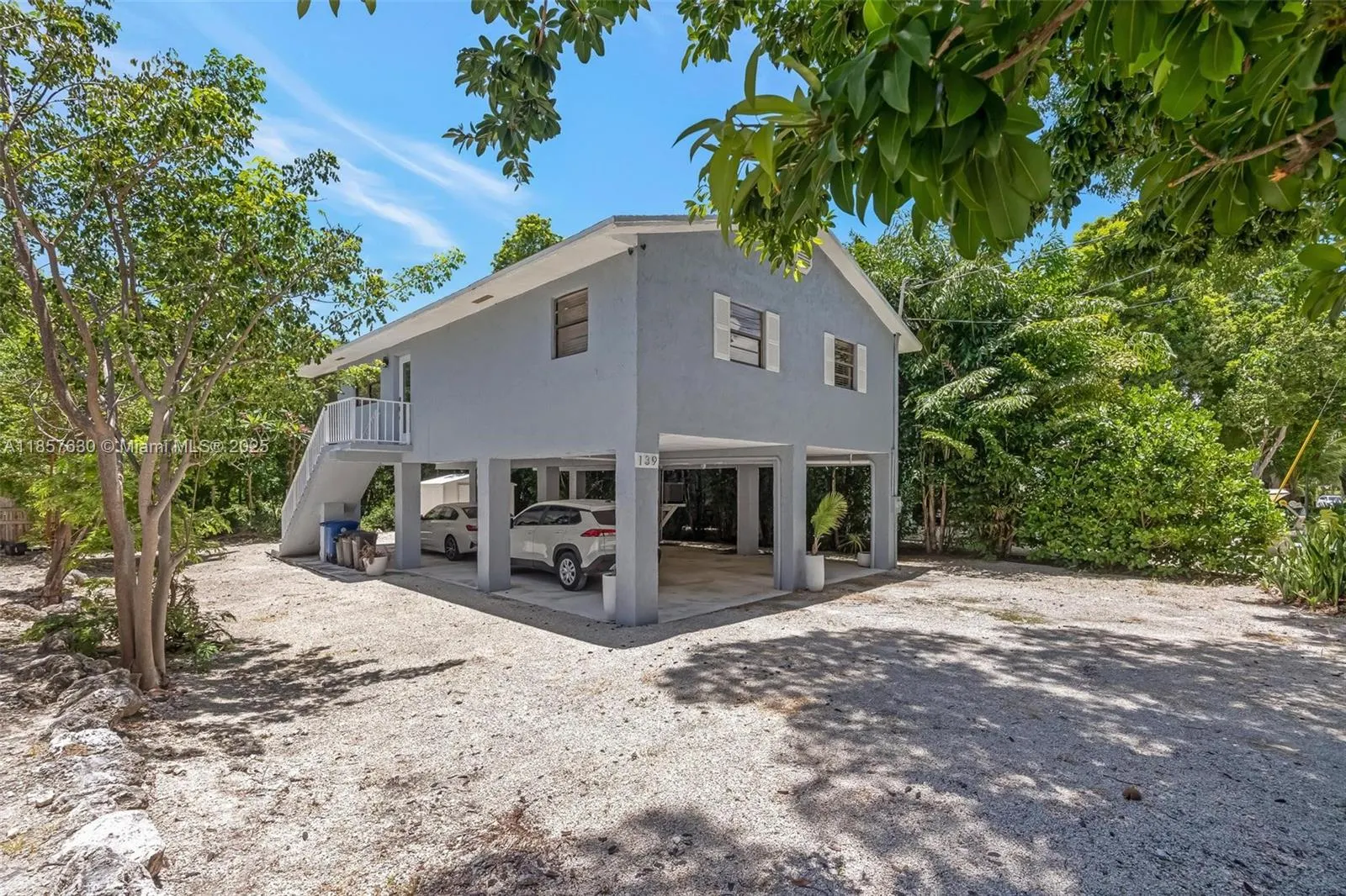 139 N Bay Harbor Dr