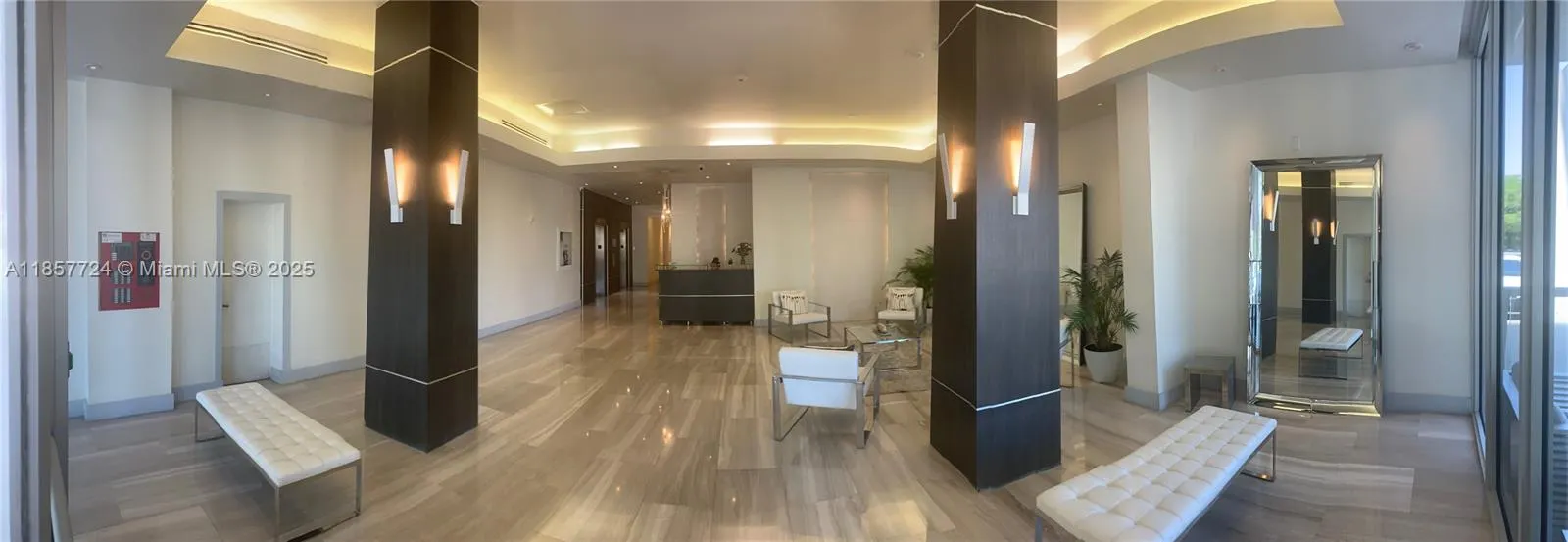1228 West Ave, #1415