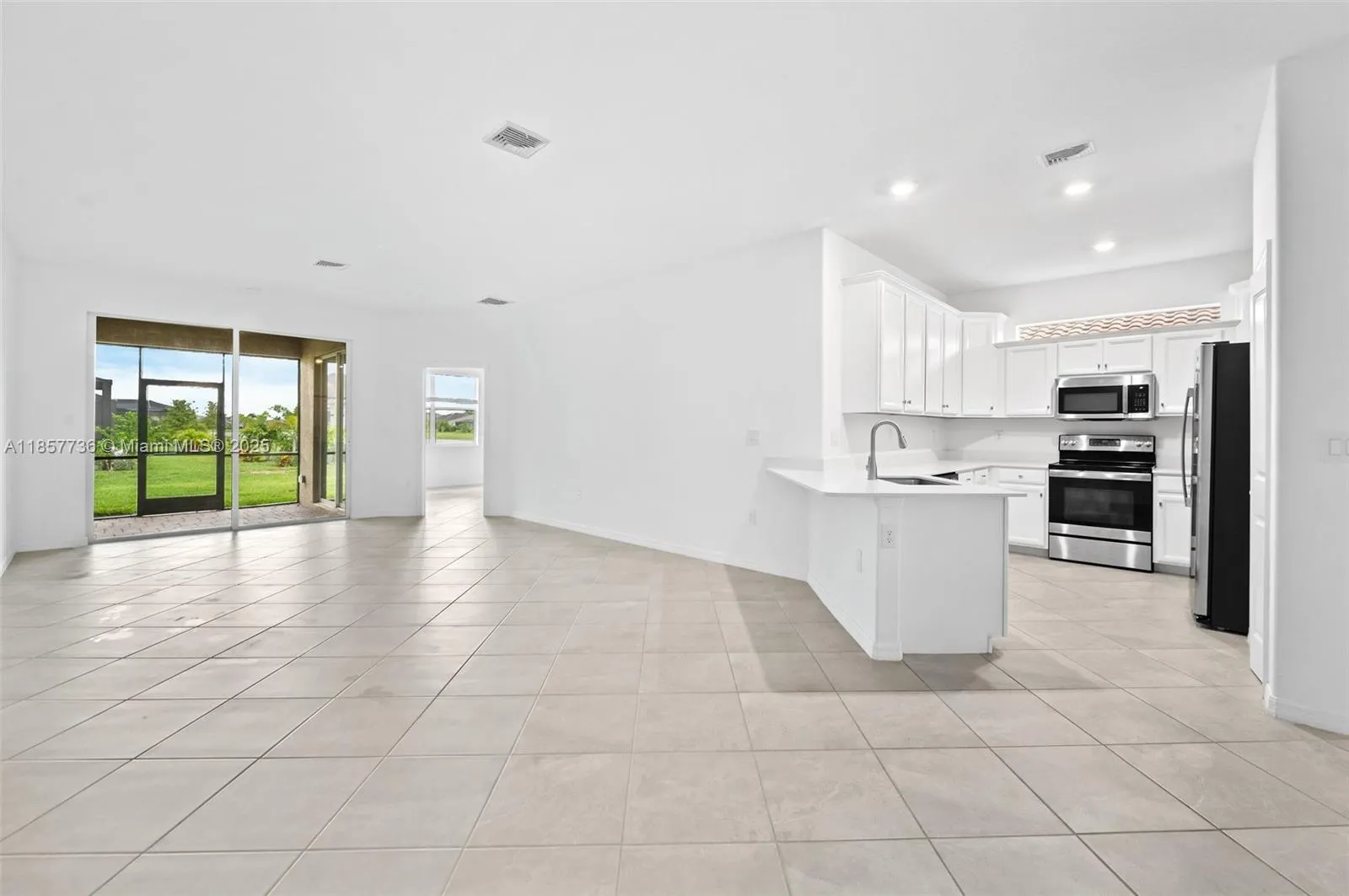 2616 Vine  Ave, #2616
