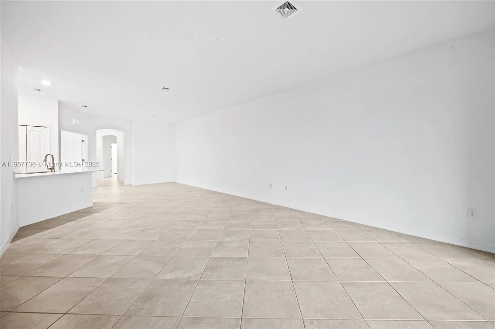 2616 Vine  Ave, #2616