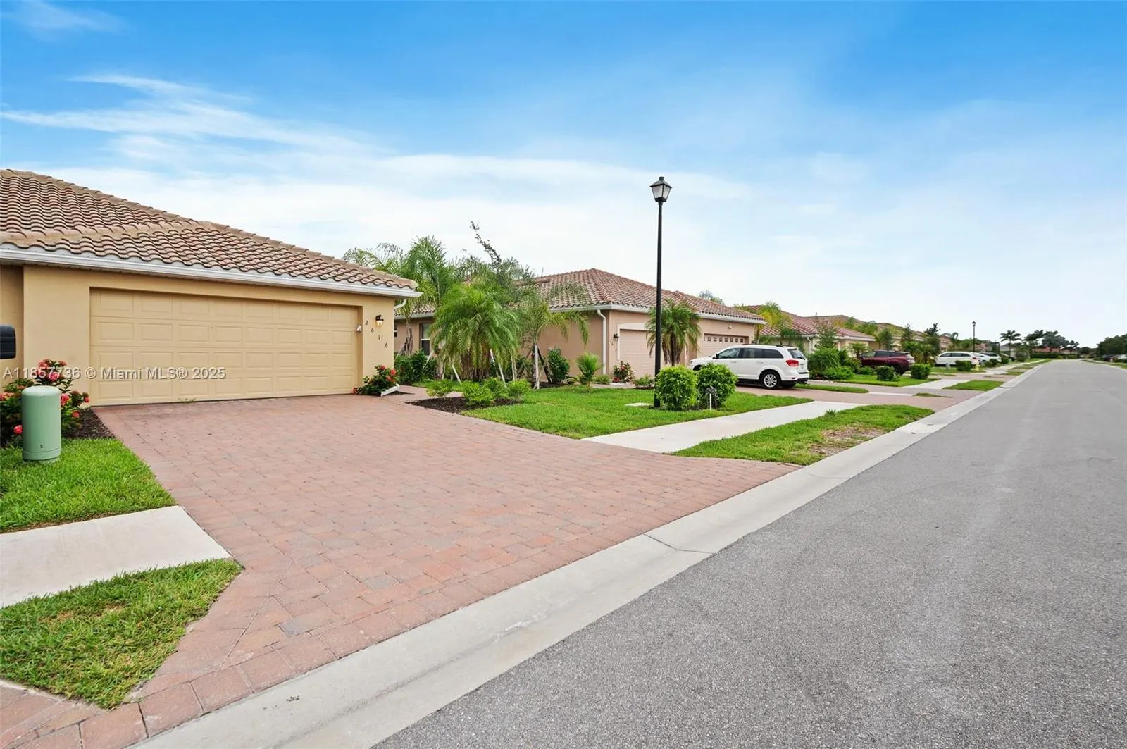 2616 Vine  Ave, #2616