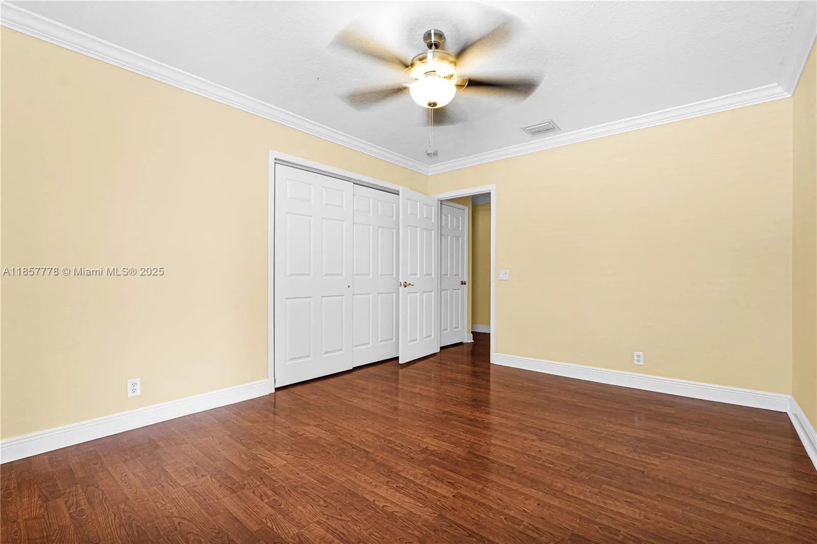 904 Stillwater Ct