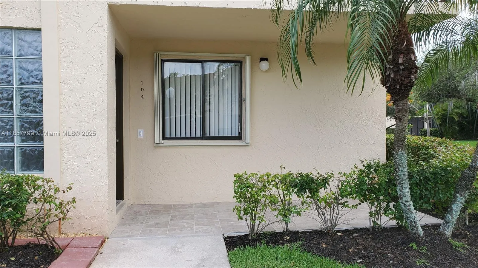 16481 Blatt Blvd, #104