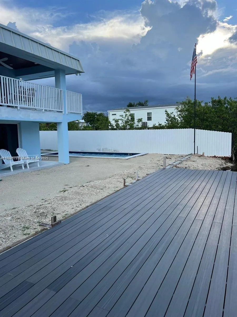 27346 Martinique Ln
