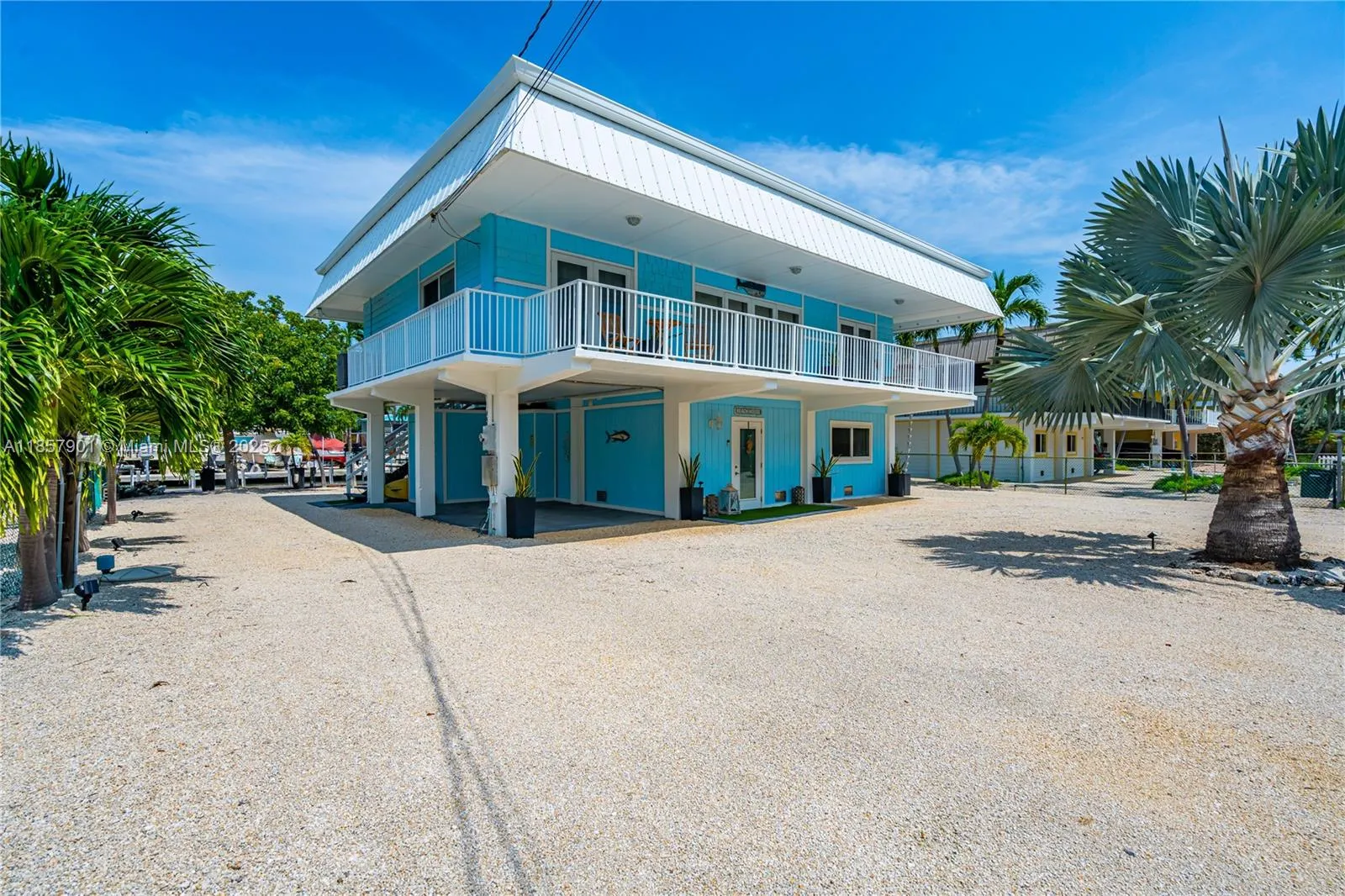 126 Columbus Dr
