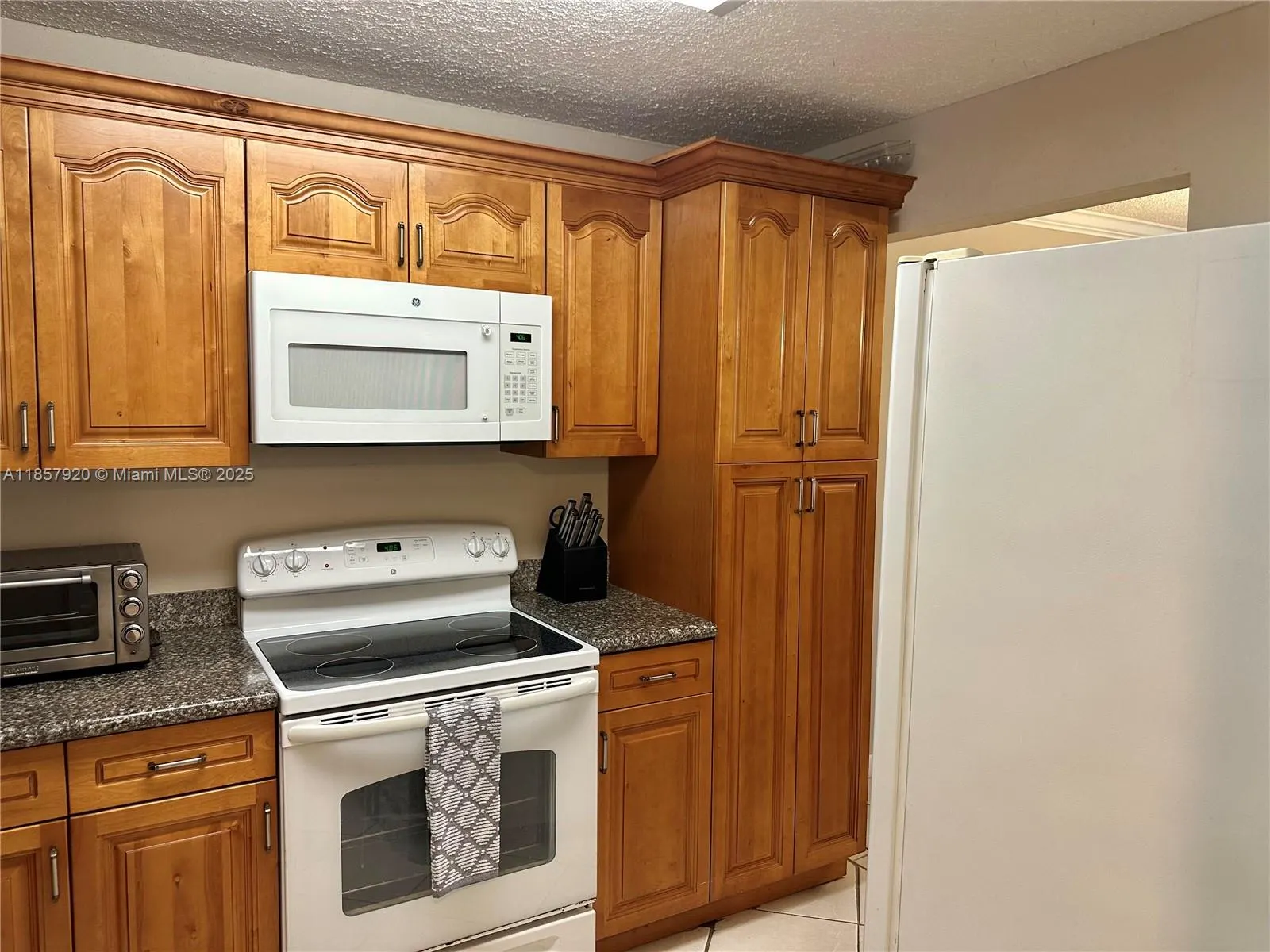 9441 Evergreen Pl, #203