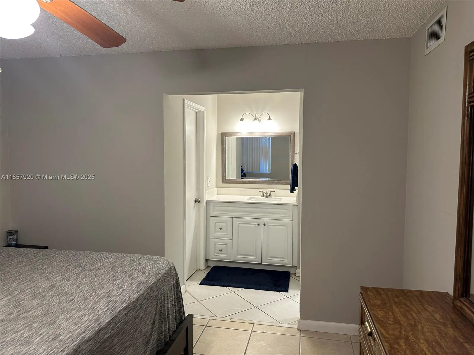 9441 Evergreen Pl, #203