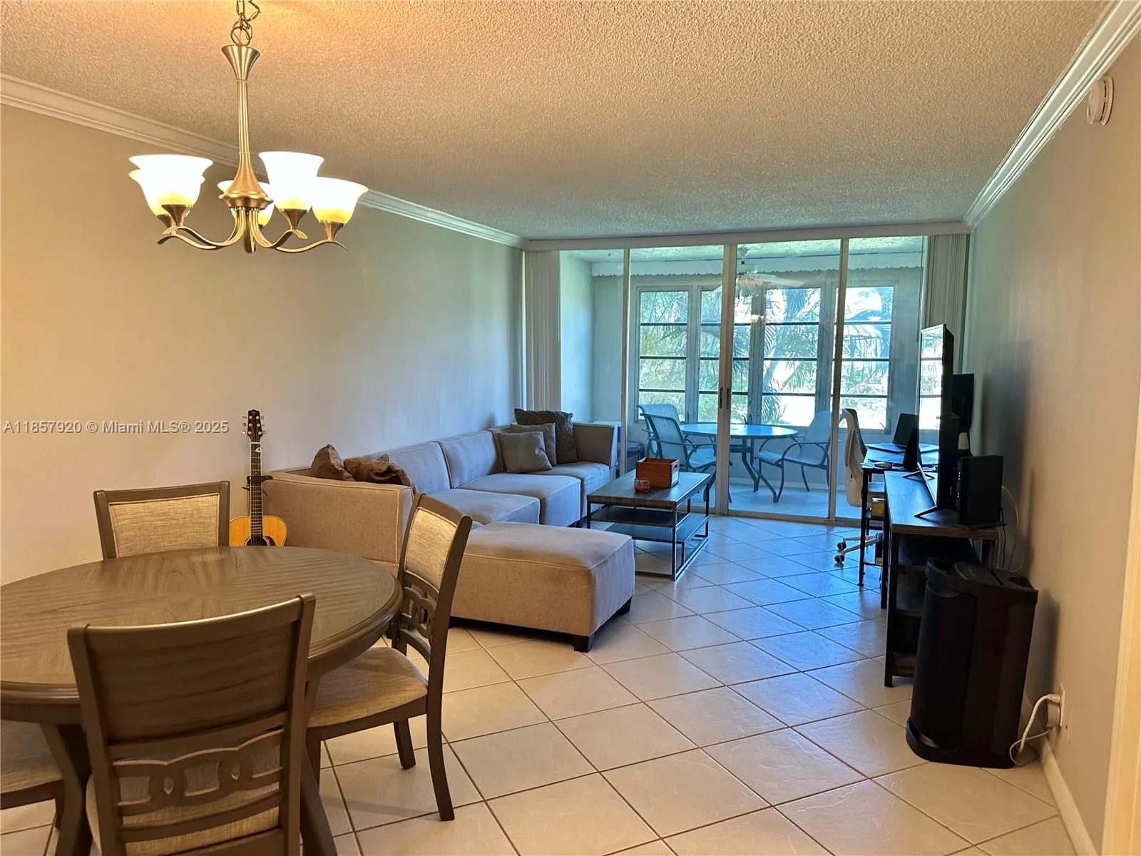9441 Evergreen Pl, #203