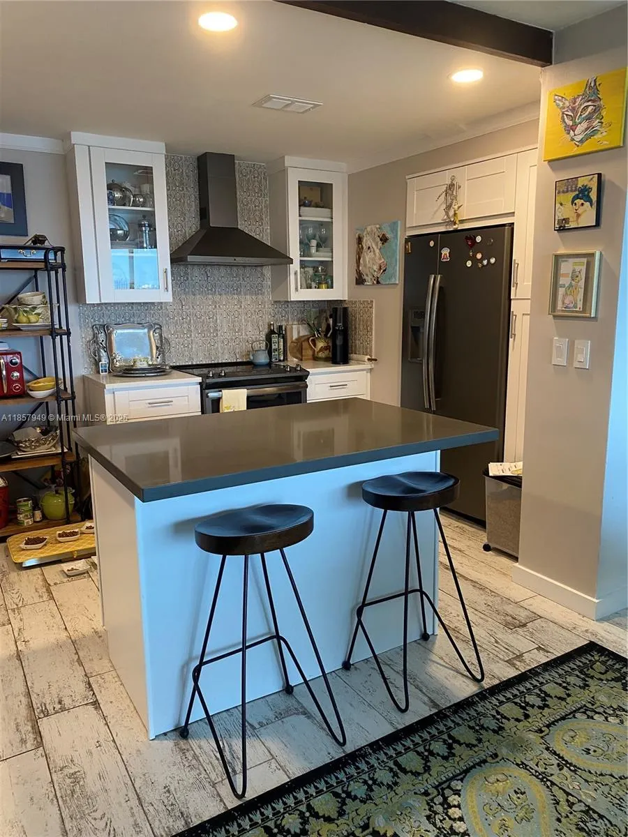 11111 Biscayne Blvd, #5D