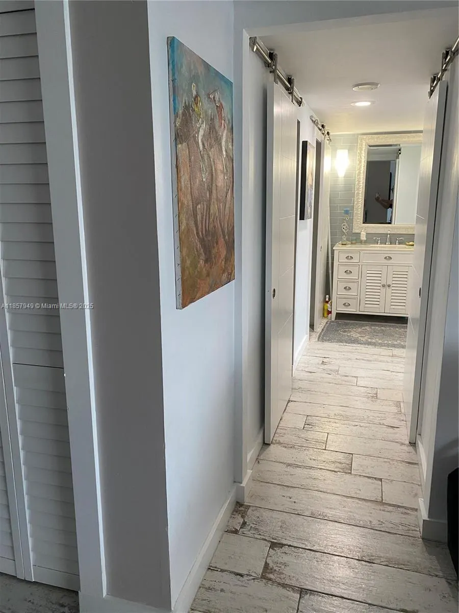 11111 Biscayne Blvd, #5D