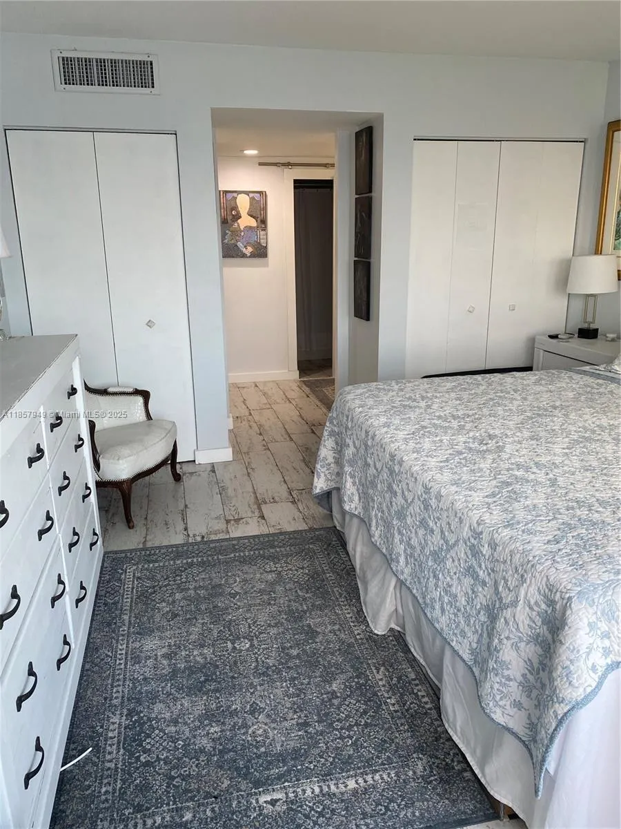 11111 Biscayne Blvd, #5D