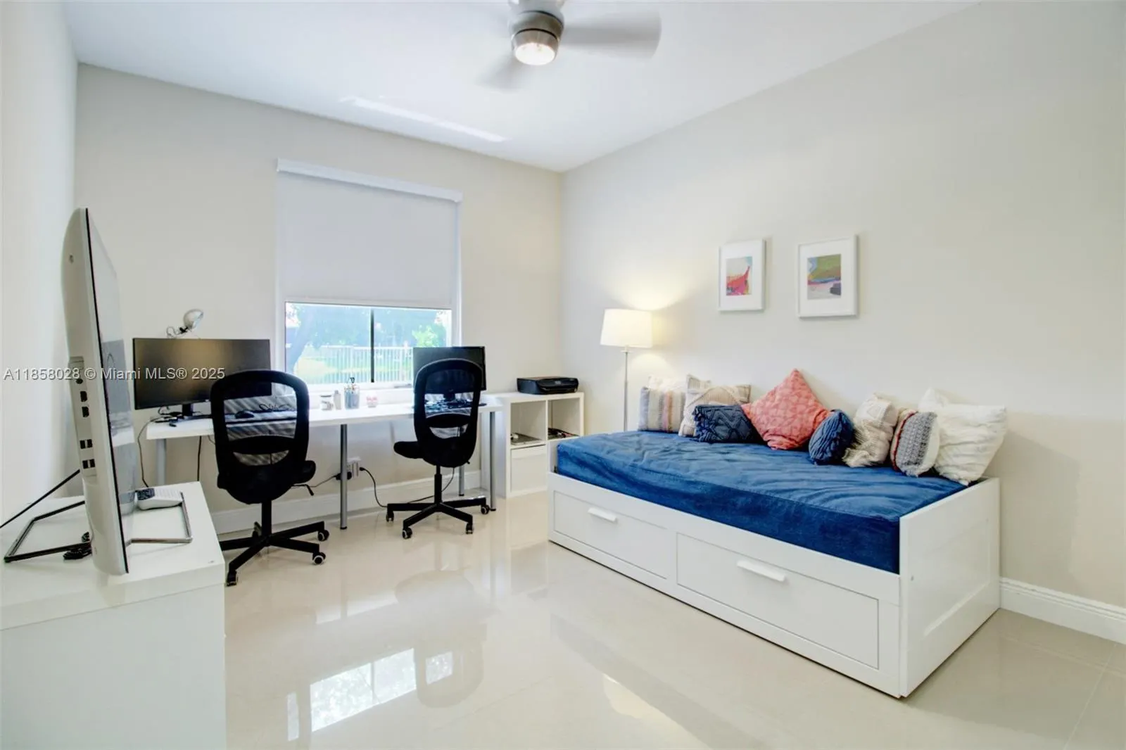 1610 Sandpiper Cir, #0