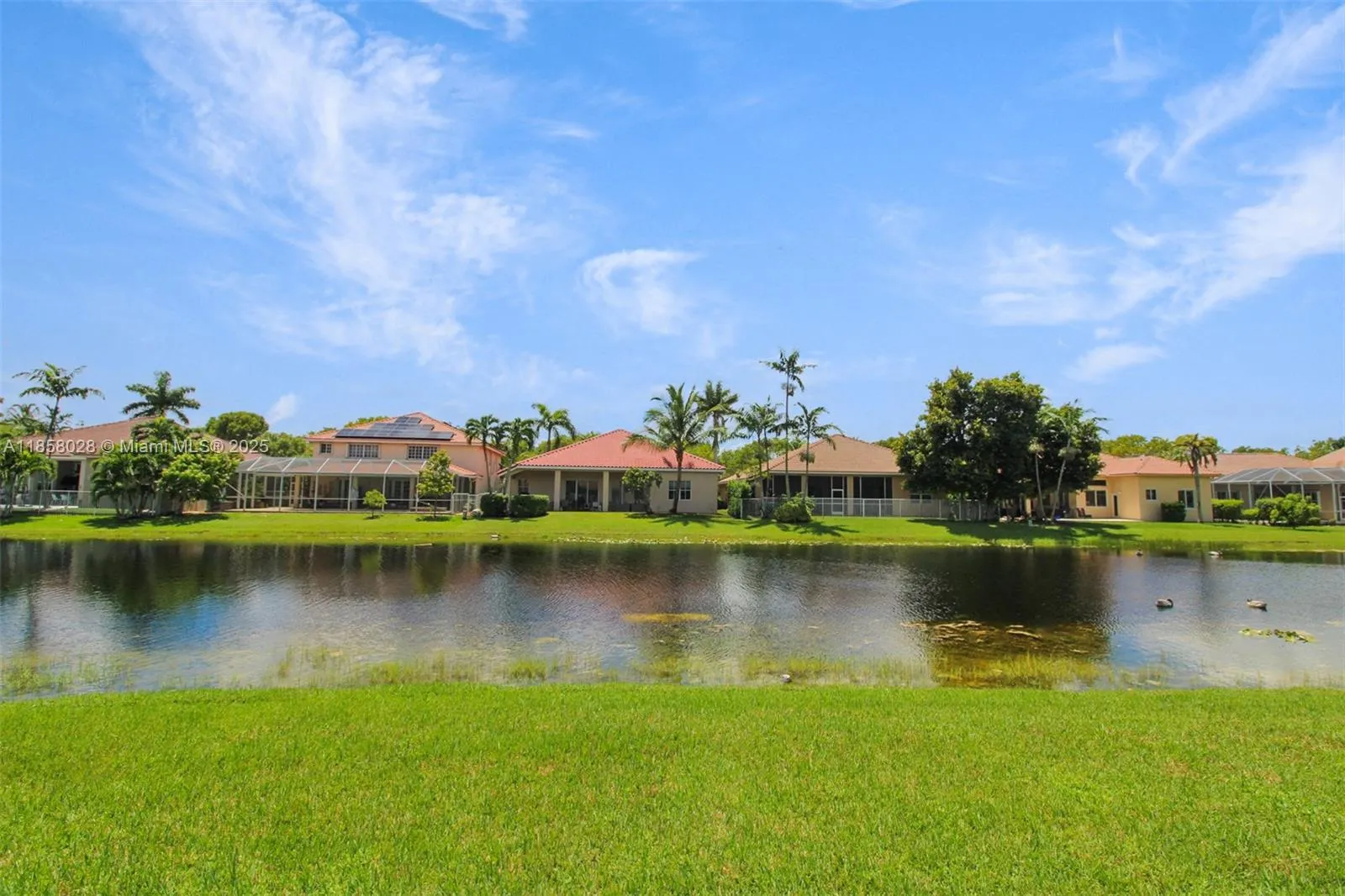 1610 Sandpiper Cir, #0