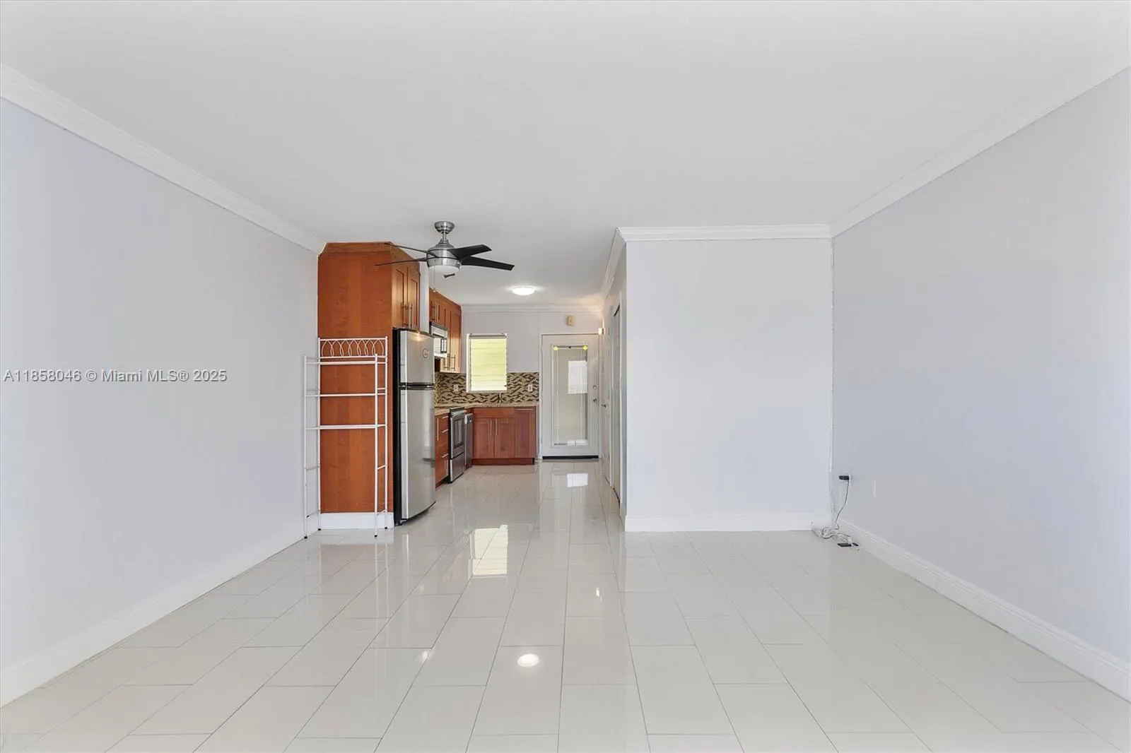 851 Meridian Ave, #24