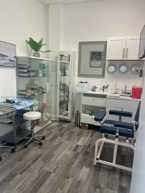 7491 N Federal Hwy Suite C15