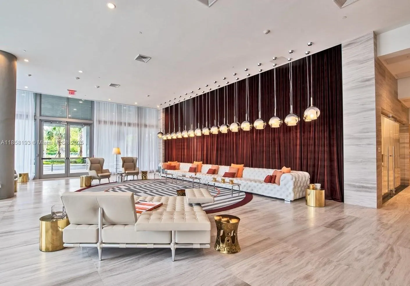 2000 Metropica Way, #2206
