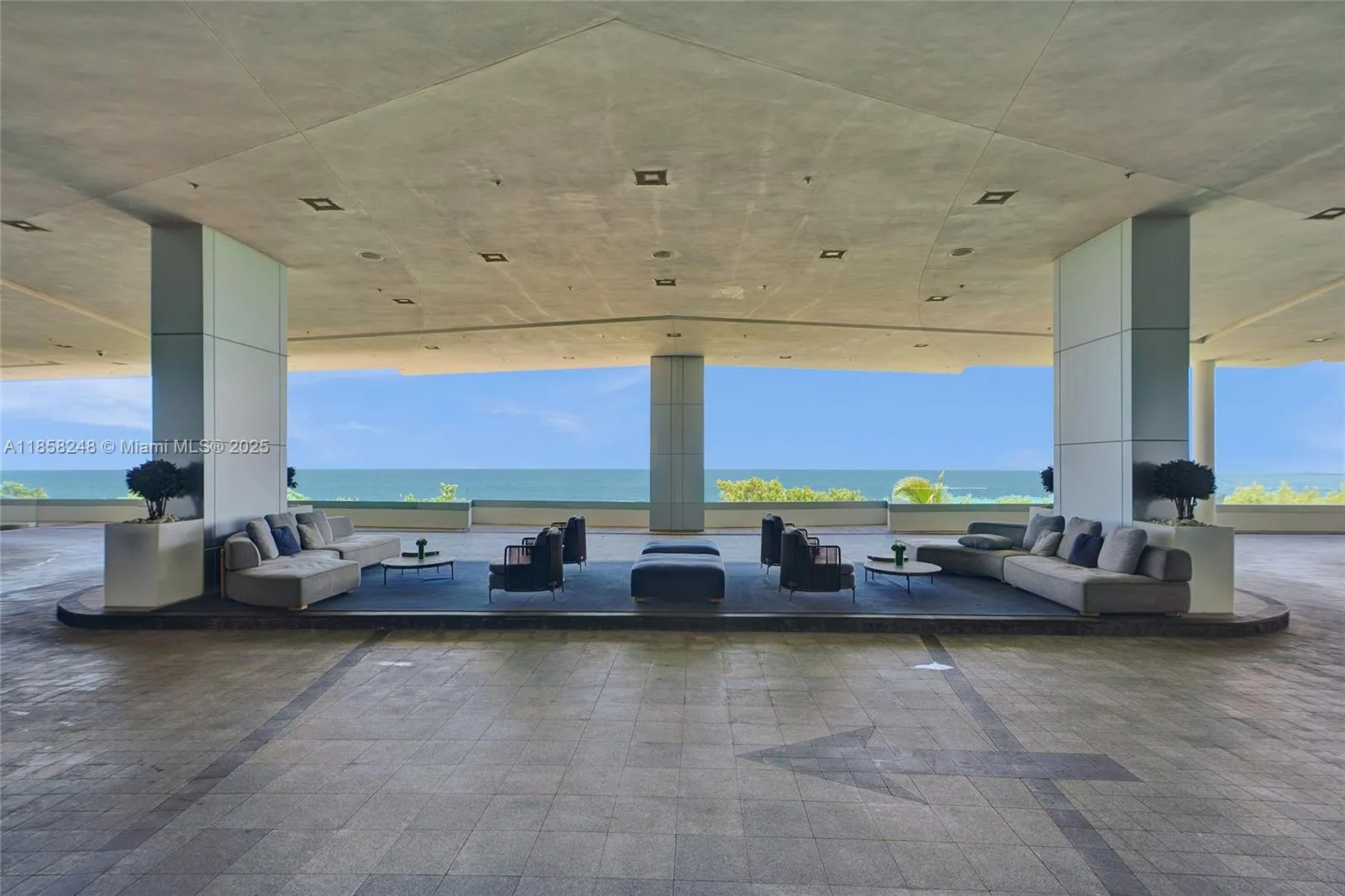17121 Collins Ave, #2003