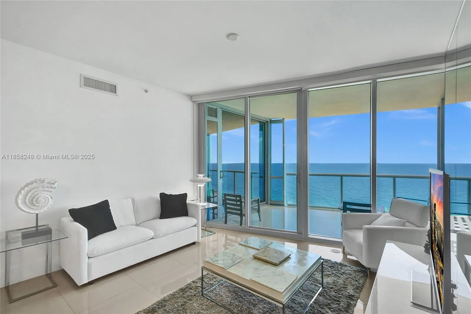 17121 Collins Ave, #2003