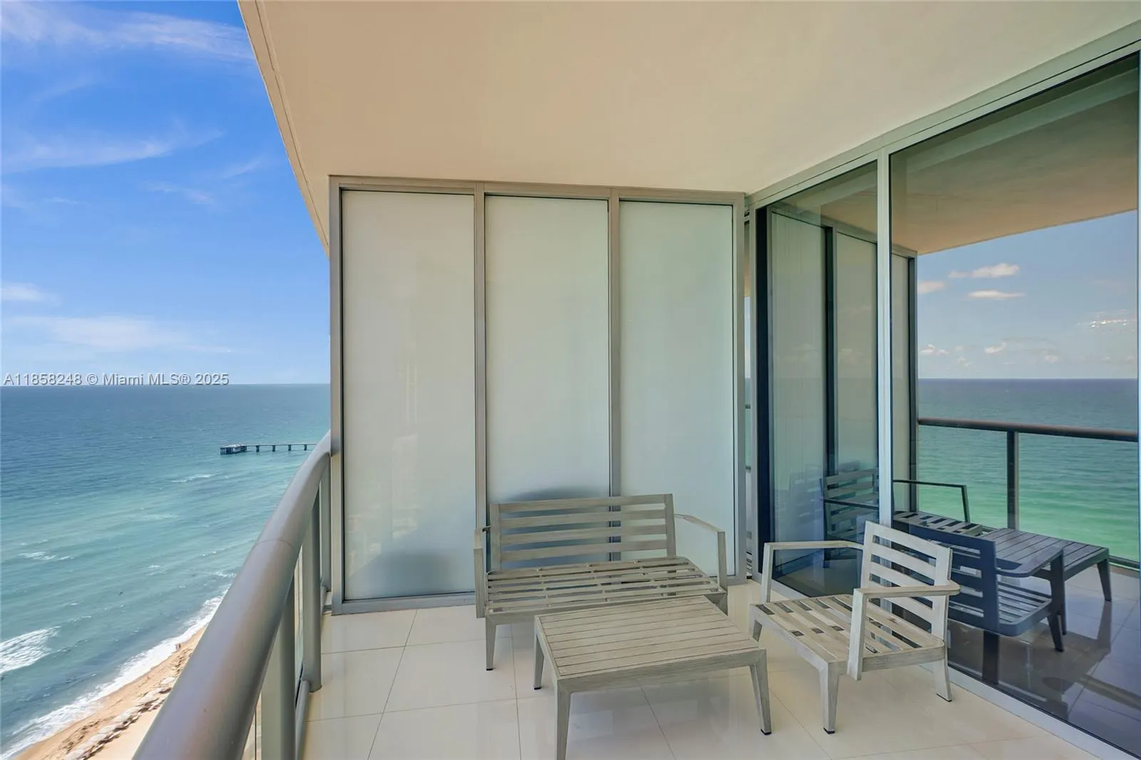 17121 Collins Ave, #2003