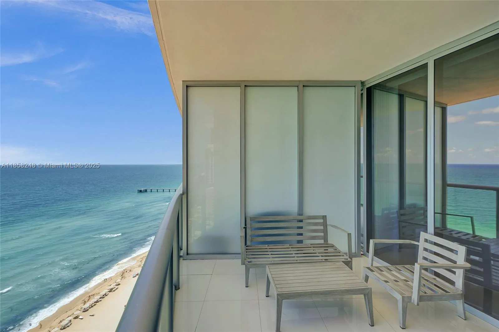 17121 Collins Ave, #2003