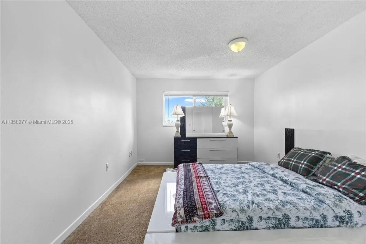 8345 Sunrise Lakes Blvd, #306