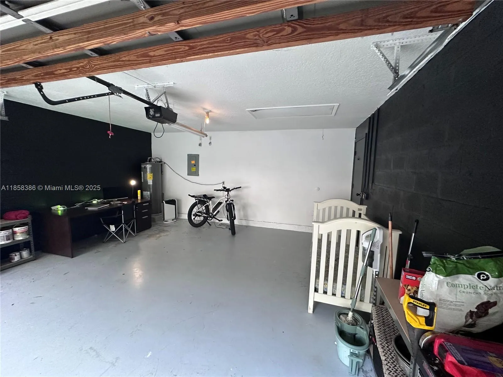 3947 Jasmine Ln