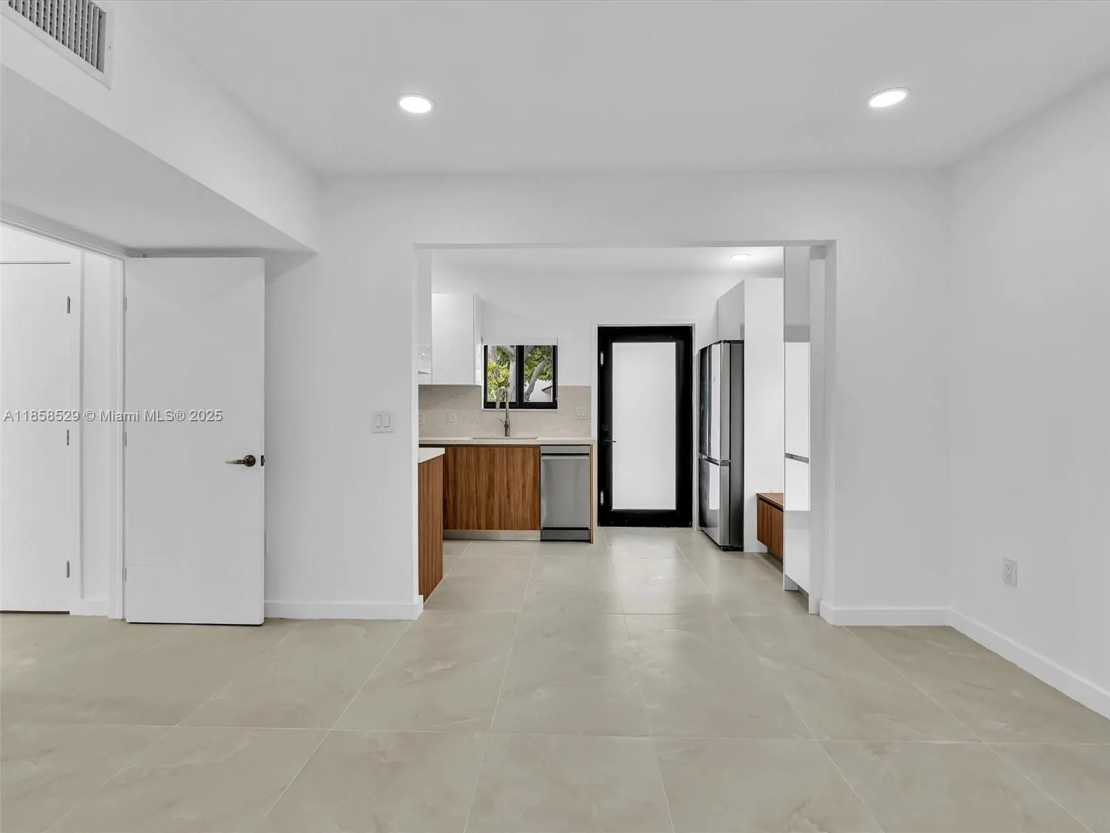 107 Central Ave